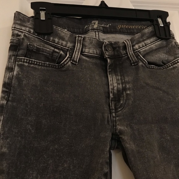 7 For All Mankind Gwenevere Jeans - Picture 5 of 6